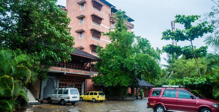Pagoda Resorts Alappuzha Extérieur photo